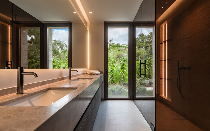 Image No.15-5 Bed Villa for sale