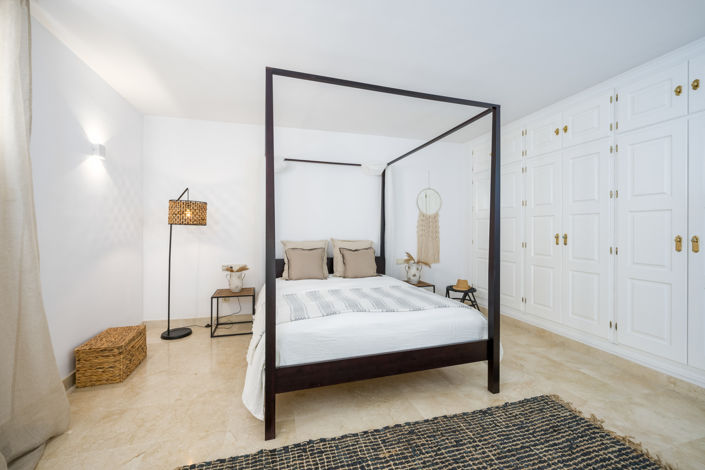 Image No.16-6 Bed Villa for sale