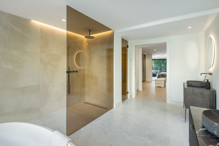 Image No.11-5 Bed Villa for sale