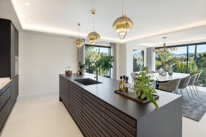 Image No.6-5 Bed Villa for sale