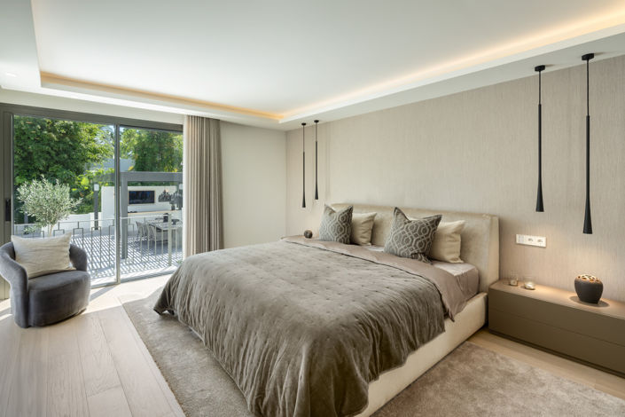 Image No.8-5 Bed Villa for sale