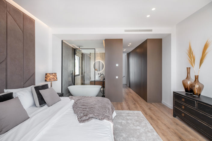 Image No.12-4 Bed Villa for sale