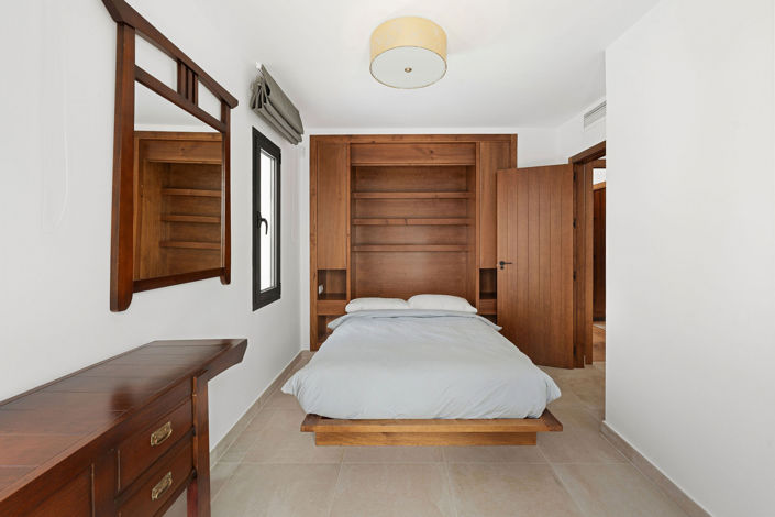 Image No.11-4 Bed Villa for sale