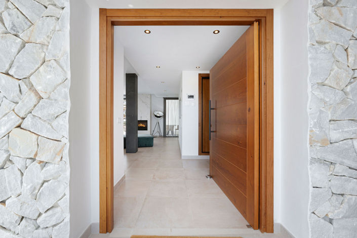 Image No.2-4 Bed Villa for sale