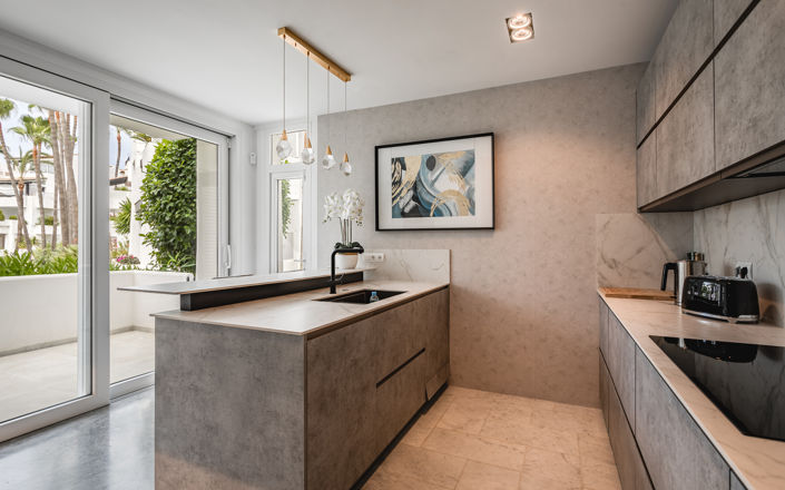 Image No.6-3 Bed Apartment for sale