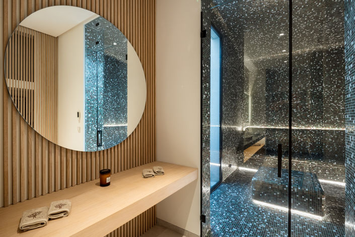 Image No.18-8 Bed Villa for sale