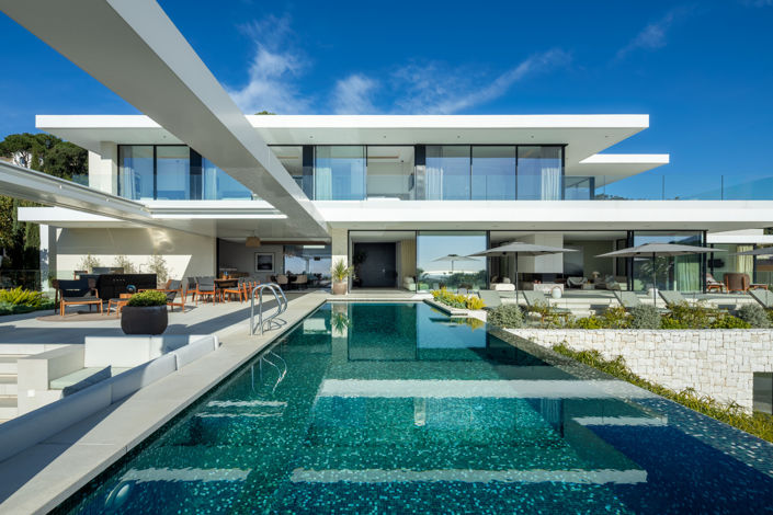 Image No.26-8 Bed Villa for sale