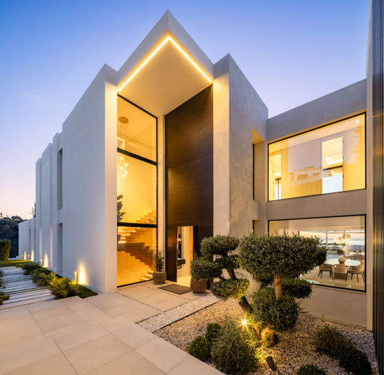 Image No.30-8 Bed Villa for sale