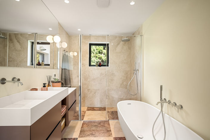 Image No.12-4 Bed Villa for sale