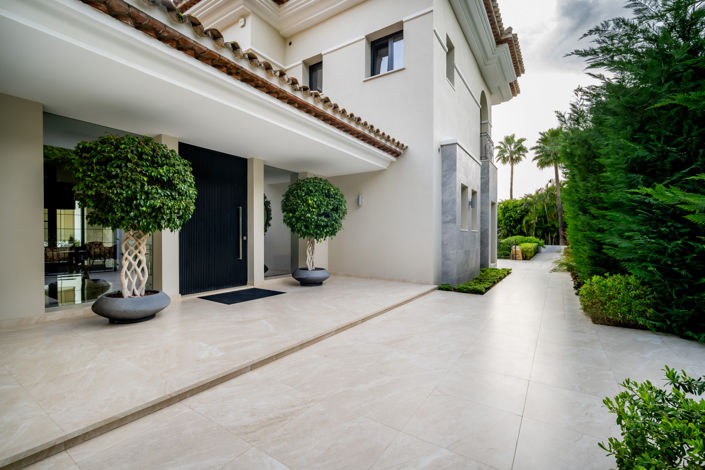 Image No.27-6 Bed Villa for sale