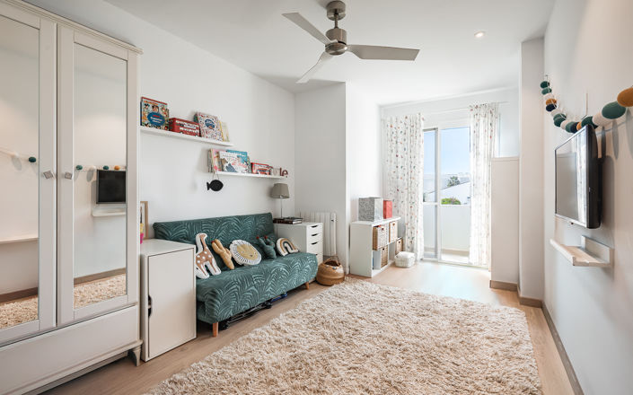 Image No.11-3 Bed Townhouse for sale