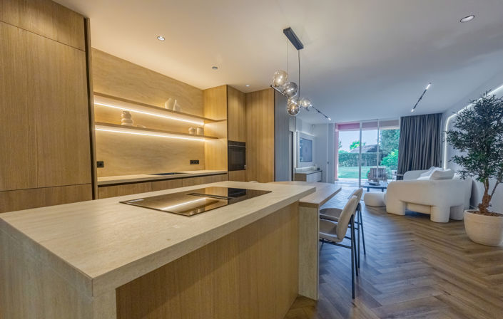 Image No.3-3 Bed Property for sale