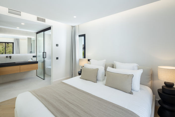 Image No.13-5 Bed Villa for sale