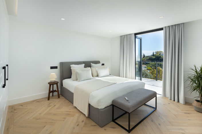 Image No.7-5 Bed Villa for sale