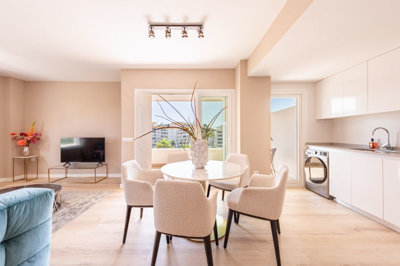 b98le8d7m9k3degpefzhs0lif8u4xzvzhwxtmggyekxx9