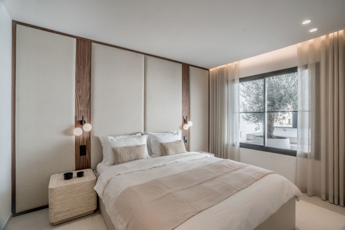 Image No.15-5 Bed House for sale