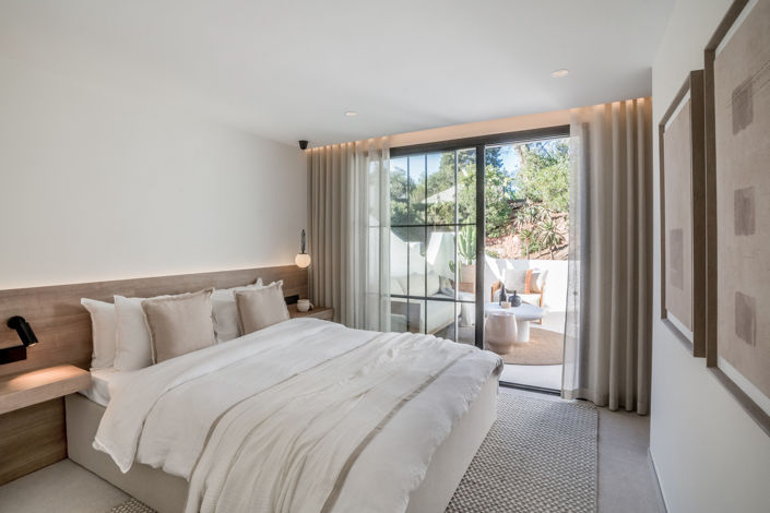 Image No.18-5 Bed House for sale