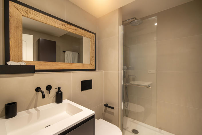 Image No.11-2 Bed Apartment for sale