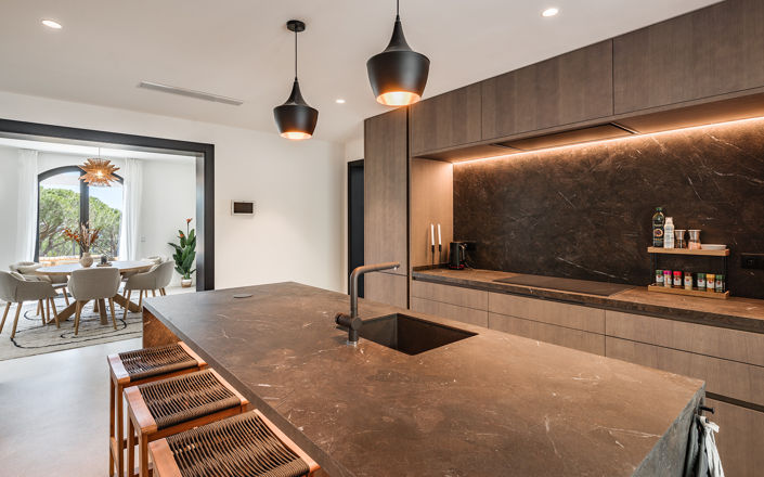 Image No.8-5 Bed Villa for sale