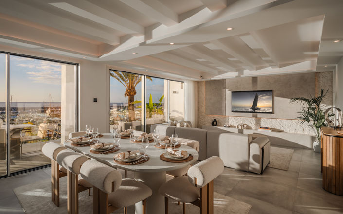 Image No.1-4 Bed Apartment for sale