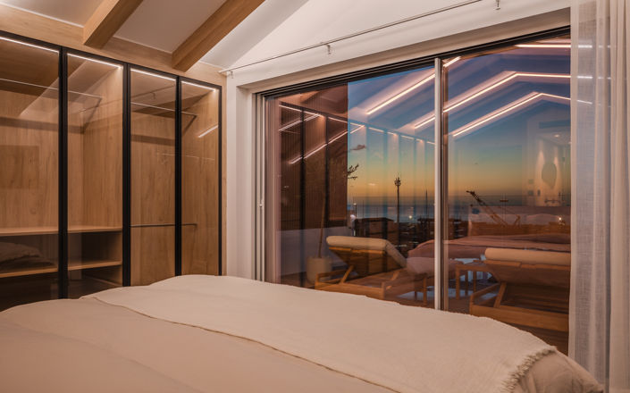 Image No.18-4 Bed Apartment for sale