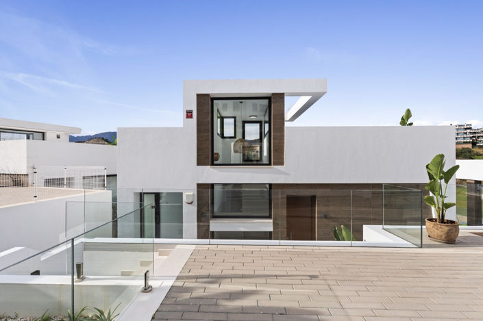 Image No.28-6 Bed Villa for sale