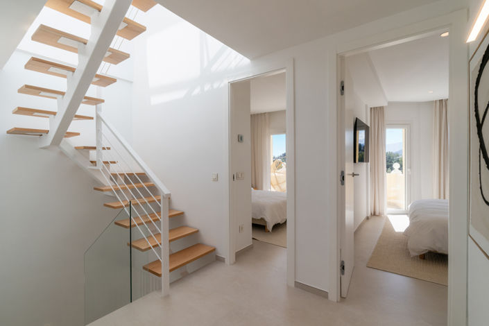 Image No.24-3 Bed Property for sale