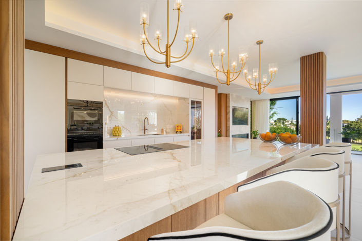 Image No.10-6 Bed Villa for sale