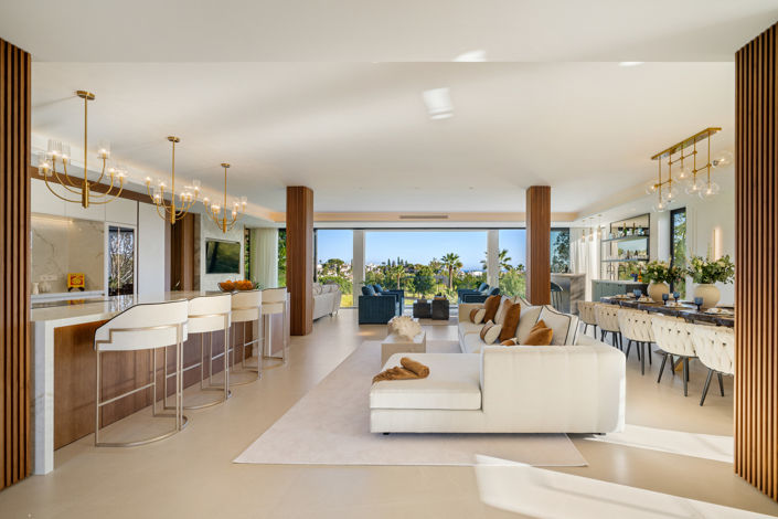 Image No.3-6 Bed Villa for sale