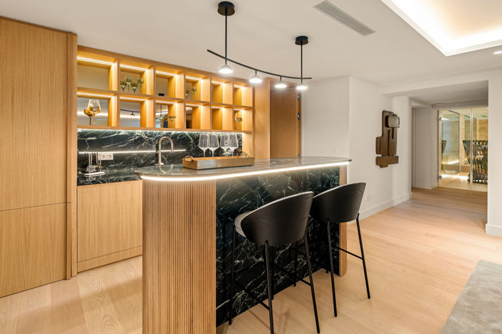 Image No.31-6 Bed Villa for sale