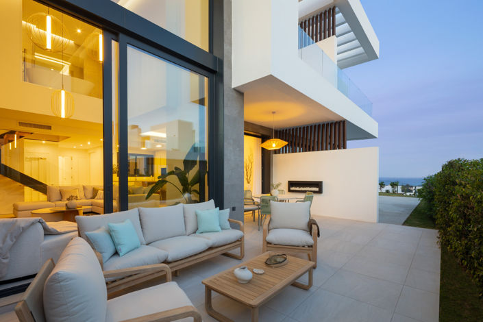 Image No.14-4 Bed House for sale