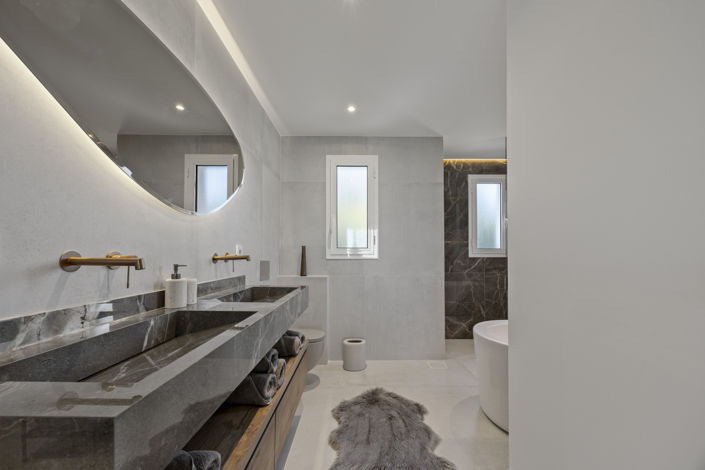 Image No.12-3 Bed Apartment for sale