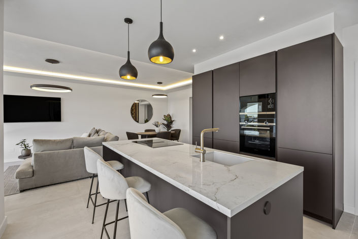 Image No.8-3 Bed Apartment for sale