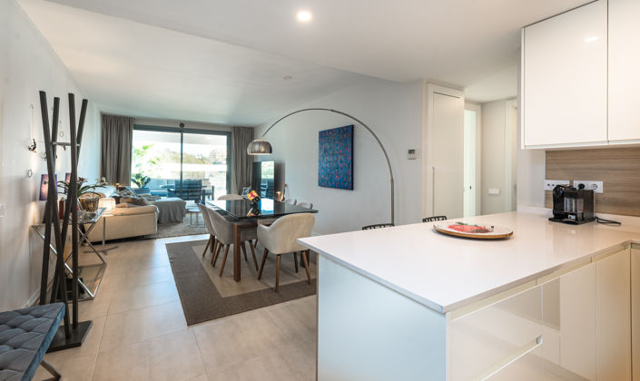 Image No.5-2 Bed Apartment for sale