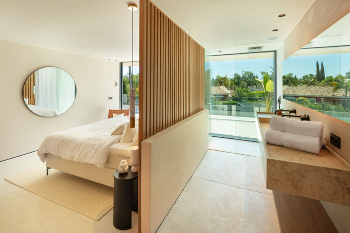 Image No.12-4 Bed Villa for sale