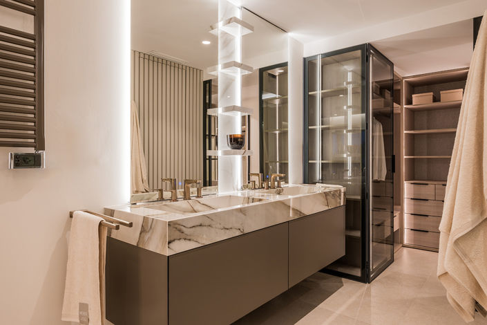 Image No.17-3 Bed Property for sale