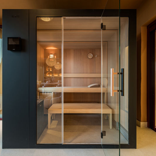 Image No.20-4 Bed Property for sale