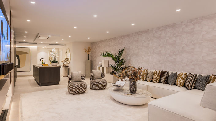 Image No.35-4 Bed Property for sale