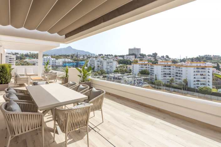 Image No.1-4 Bed Penthouse for sale