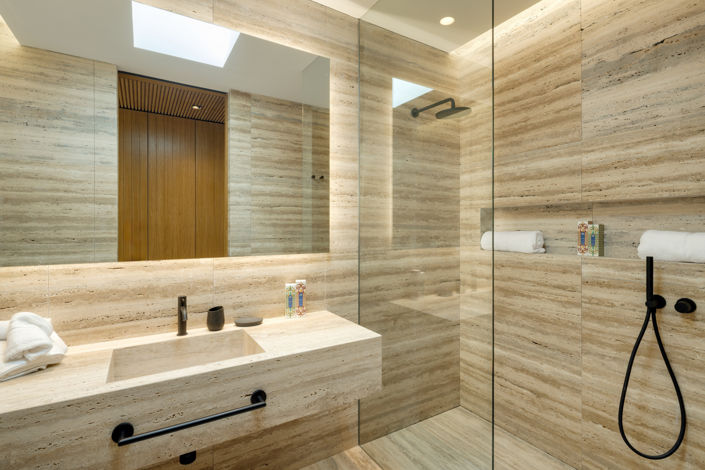 Image No.18-7 Bed Villa for sale