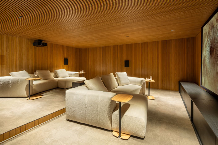 Image No.20-7 Bed Villa for sale