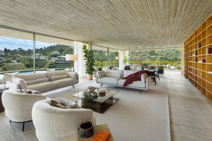 Image No.3-7 Bed Villa for sale