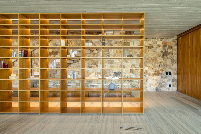 Image No.5-7 Bed Villa for sale