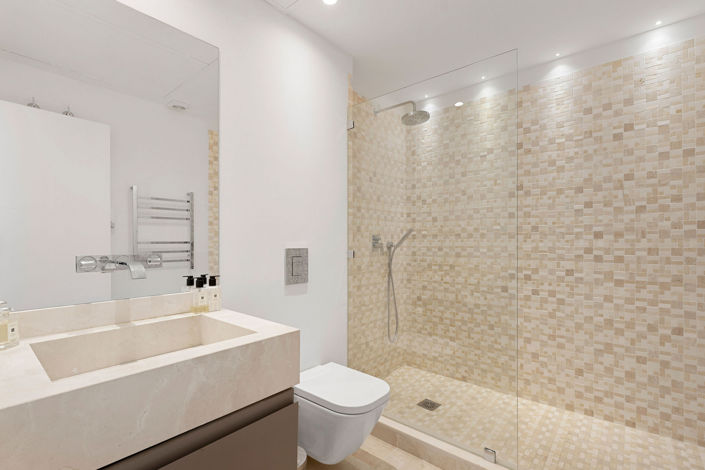 Image No.18-4 Bed Duplex for sale