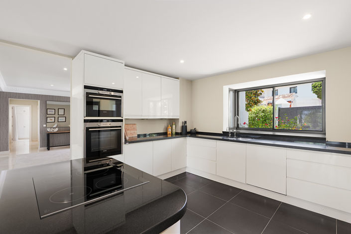 Image No.6-4 Bed Villa for sale