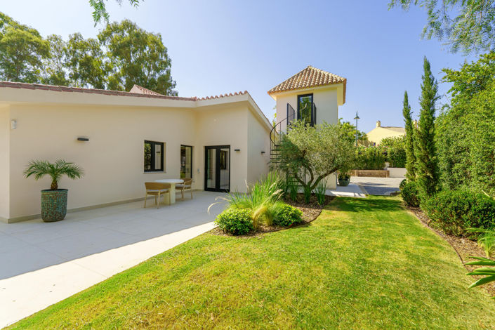 Image No.29-5 Bed Villa for sale