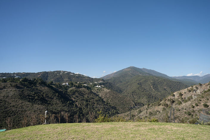 Image No.20-3 Bed Property for sale