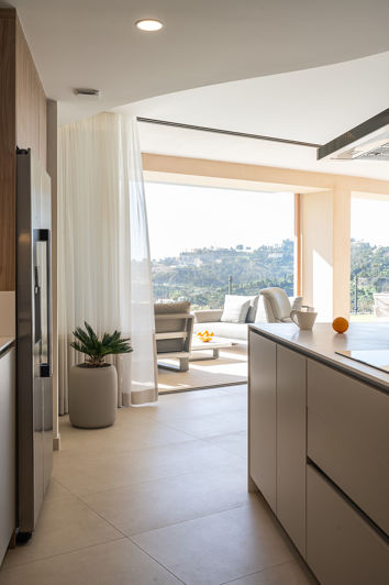 Image No.6-3 Bed Property for sale