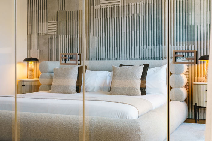 Image No.17-4 Bed Property for sale