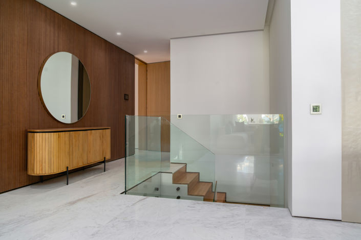 Image No.22-4 Bed Property for sale